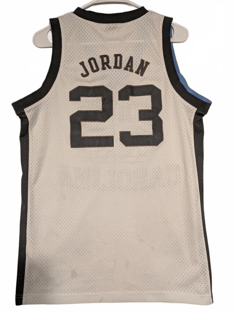 Jordan UNC North Carolina 23 Retro College Basketball Jersey Mens Small